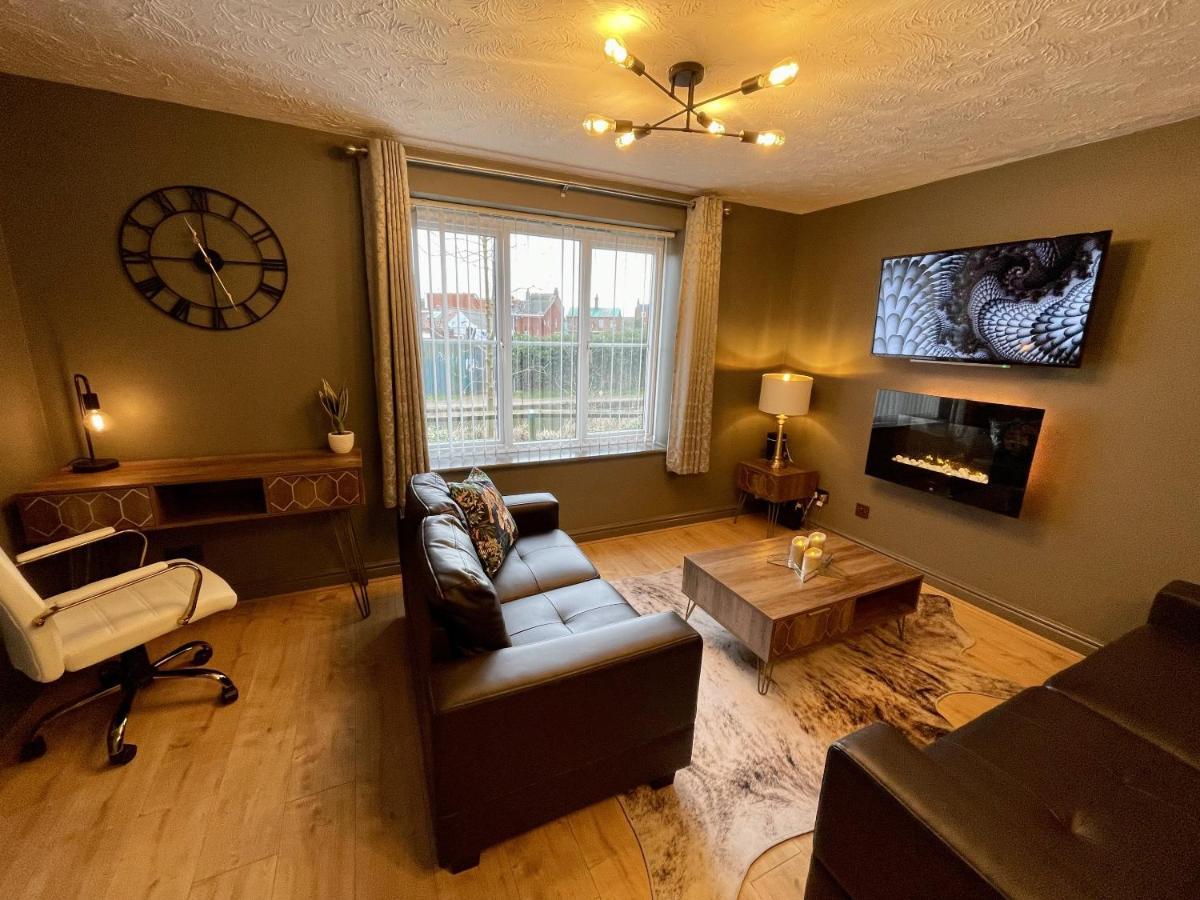 No24 - 2-Bed Boutique Apartment - Hosted By Hutch Lifestyle Leamington Spa Dış mekan fotoğraf