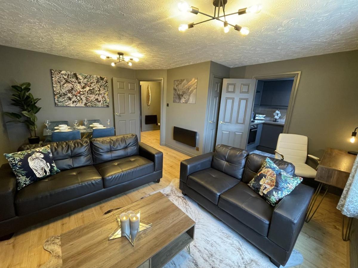 No24 - 2-Bed Boutique Apartment - Hosted By Hutch Lifestyle Leamington Spa Dış mekan fotoğraf
