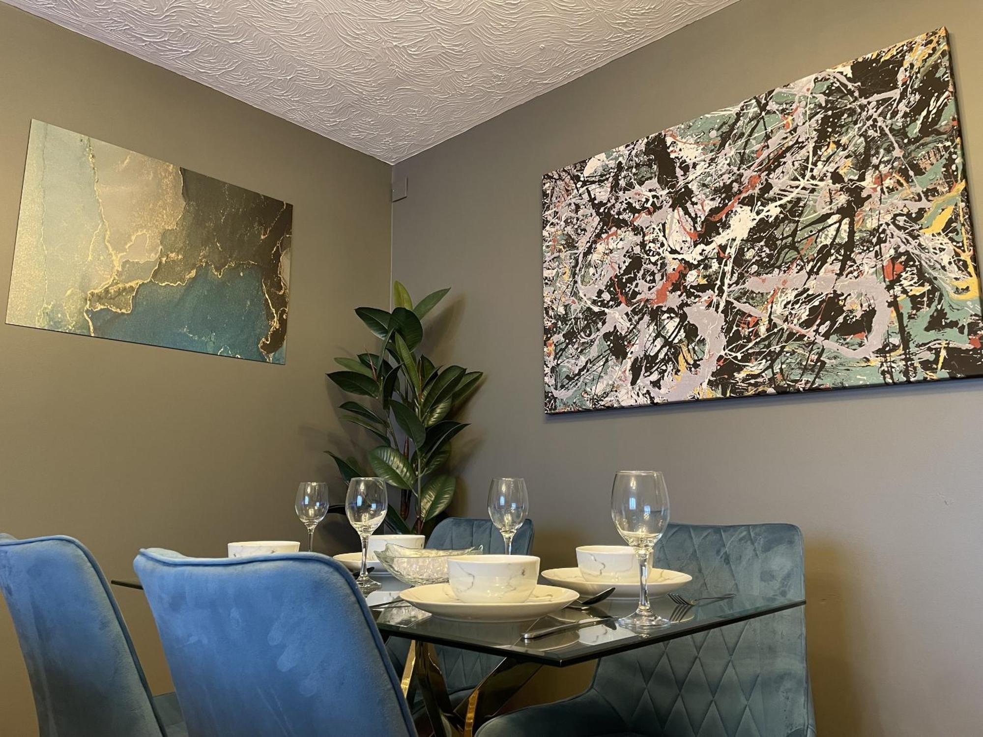 No24 - 2-Bed Boutique Apartment - Hosted By Hutch Lifestyle Leamington Spa Dış mekan fotoğraf